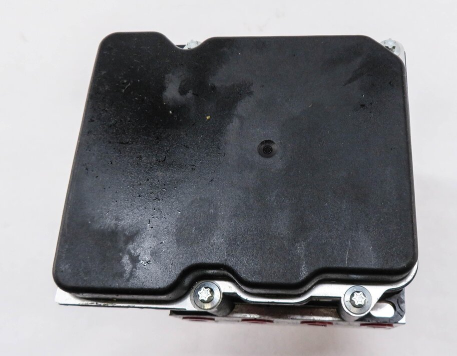 Thumbnail 4: 2010-2012 PORSCHE BOXSTER CAYMAN (987) ABS ANTI LOCK BRAKE PUMP w/ MODULE
