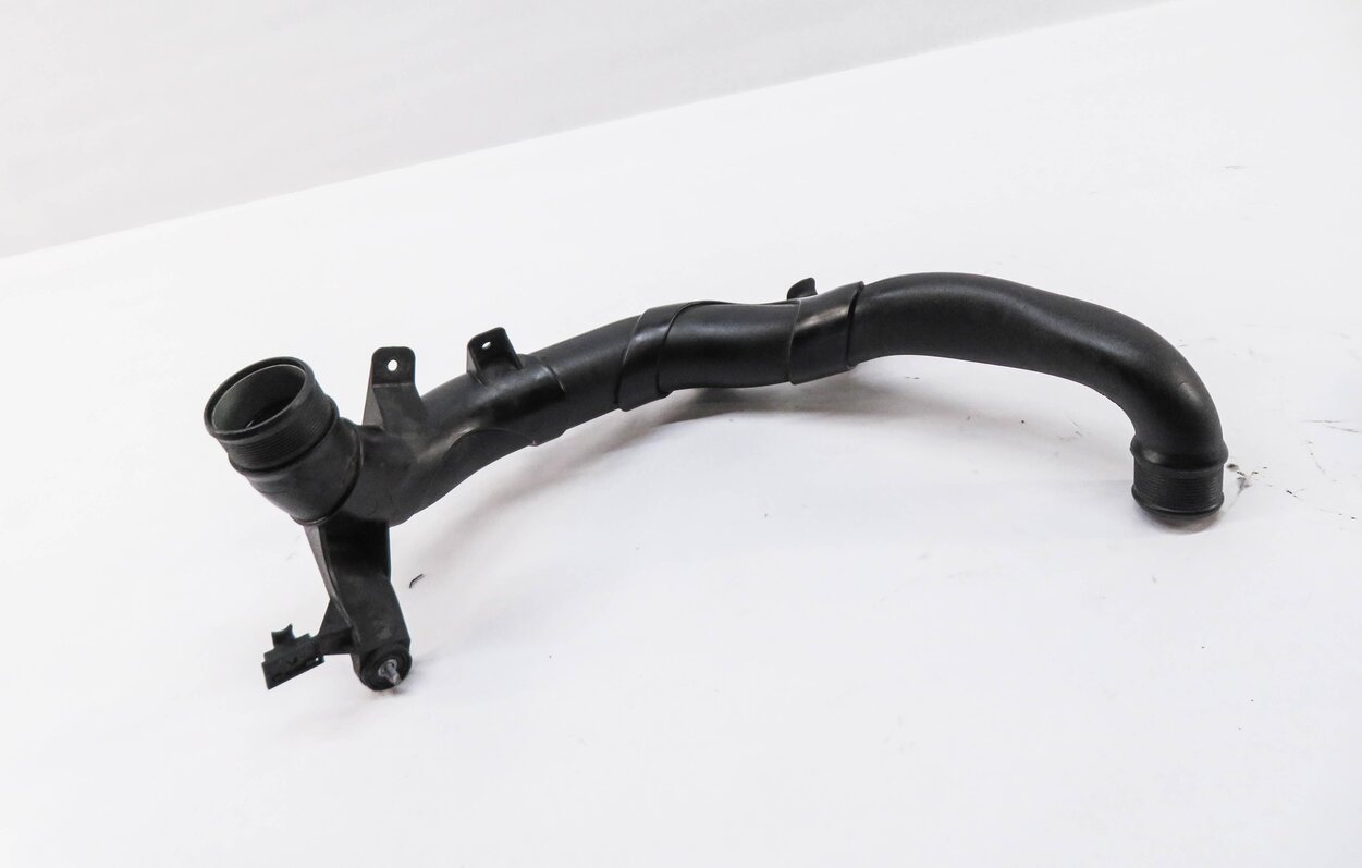 2010 PORSCHE CAYMAN (987) 2.9L ENGINE - INTERCOOLER HOSE PIPE