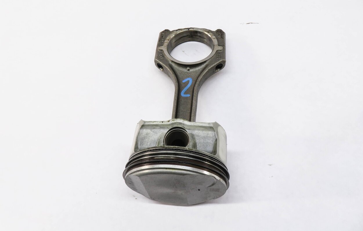 Thumbnail 2: 2009-2012 PORSCHE BOXSTER CAYMAN (987) 2.9L ENGINE - PISTON w/ CONNECTING ROD