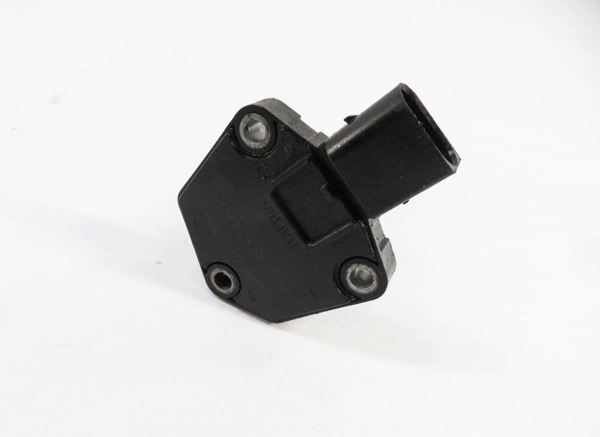 2010 RANGE ROVER (L322) 5.0L AJ133 SUPERCHARGED V8 ENGINE - OIL LEVEL SENSOR