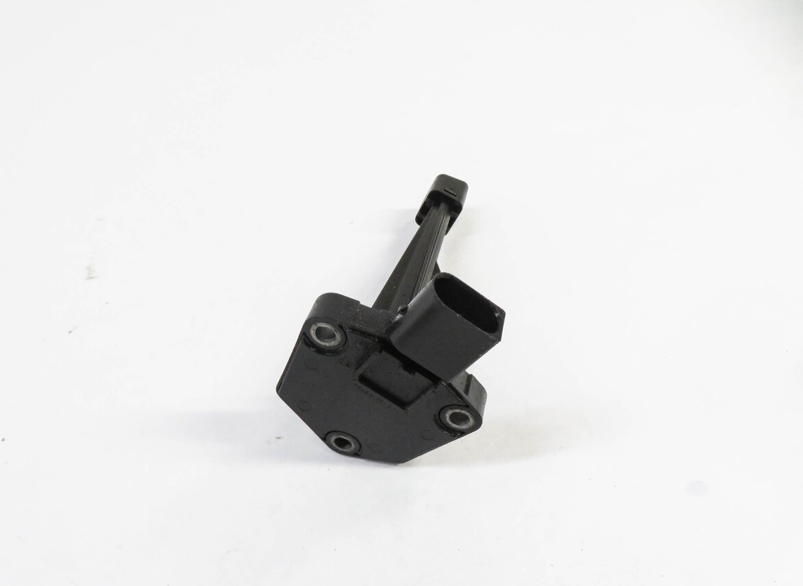 Thumbnail 2: 2010 RANGE ROVER (L322) 5.0L AJ133 SUPERCHARGED V8 ENGINE - OIL LEVEL SENSOR