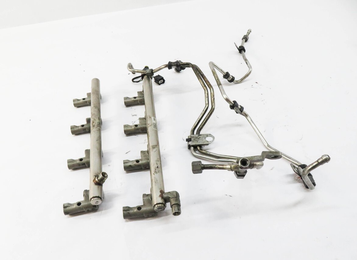 2010 RANGE ROVER (L322) 5.0L AJ133 SUPERCHARGED V8 ENGINE FUEL RAIL SET w/ LINES
