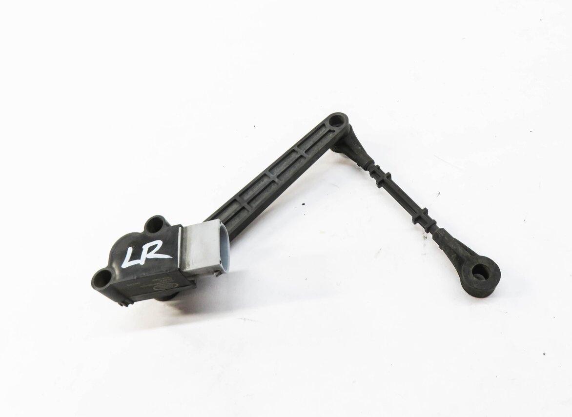 Thumbnail 2: 2010 RANGE ROVER (L322) LEFT DRIVER REAR SUSPENSION HEIGHT LEVEL SENSOR