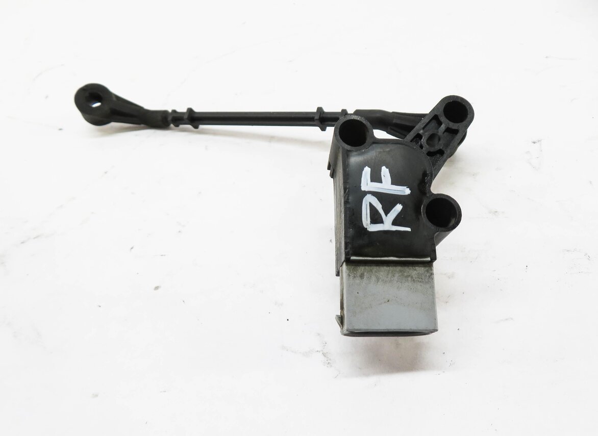 Thumbnail 2: 2010 RANGE ROVER (L322) RIGHT FRONT PASSENGER SUSPENSION HEIGHT LEVEL SENSOR