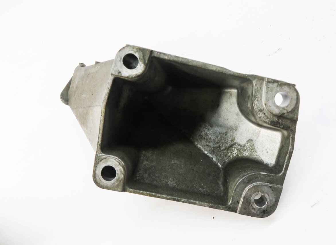 Thumbnail 4: 2010 RANGE ROVER (L322) 5.0L AJ133 SUPERCHARGED ENGINE - MOTOR MOUNT BRACKET SET