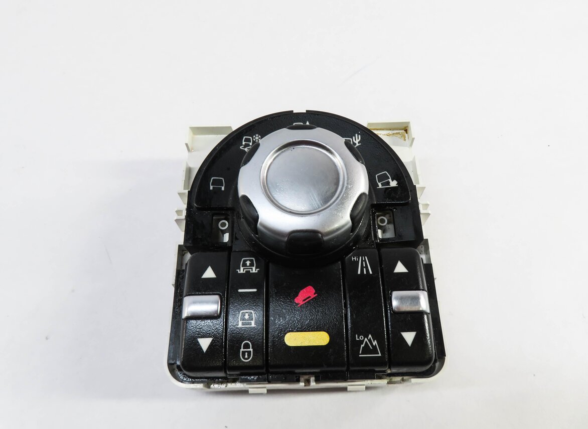 Thumbnail 3: 2010 RANGE ROVER (L322) TERRAIN RIDE HEIGHT SUSPENSION CONTROL SWITCH KNOB