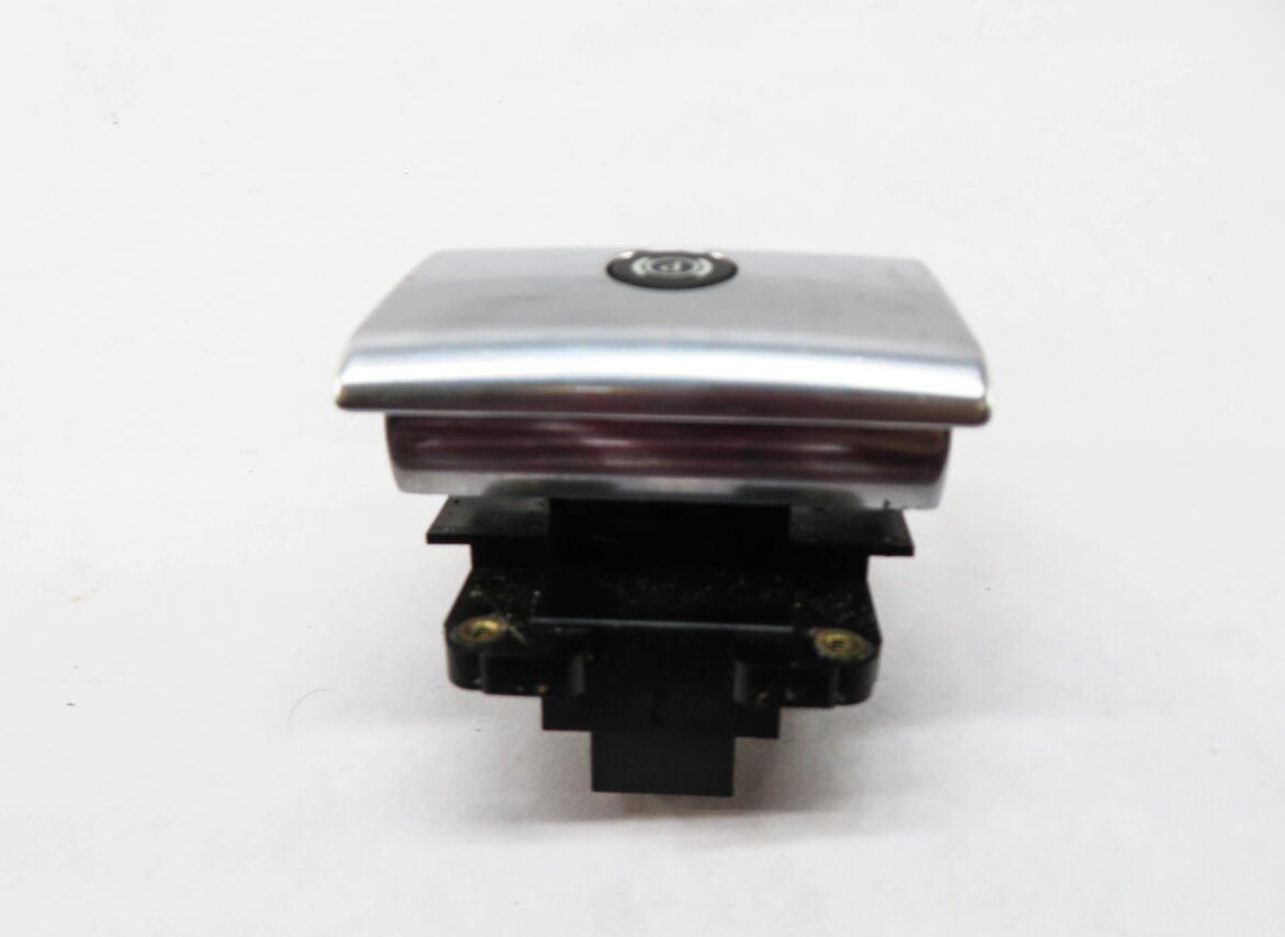 Thumbnail 3: 2010 RANGE ROVER (L322) EMERGENCY PARKING BRAKE SWITCH BUTTON