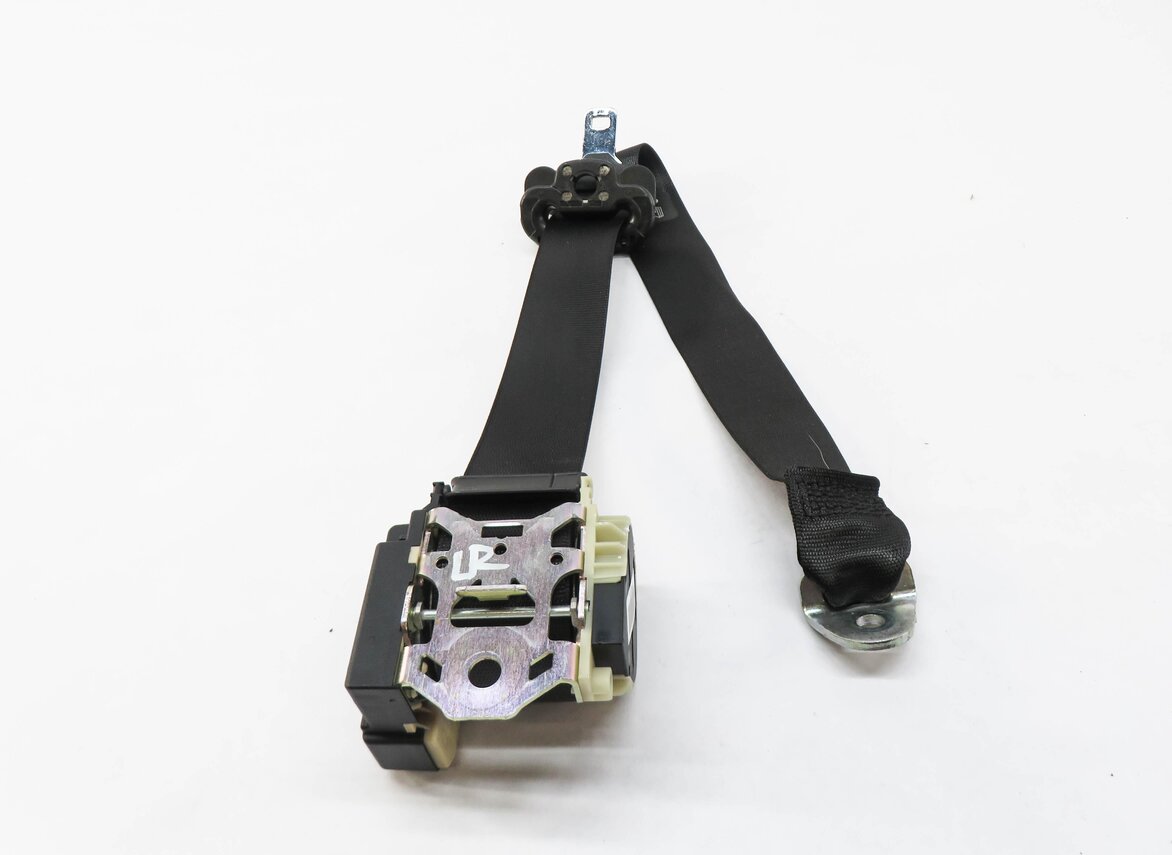 Thumbnail 3: 2010 RANGE ROVER (L322) REAR SEAT - LEFT SEATBELT RETRACTOR (BLACK)