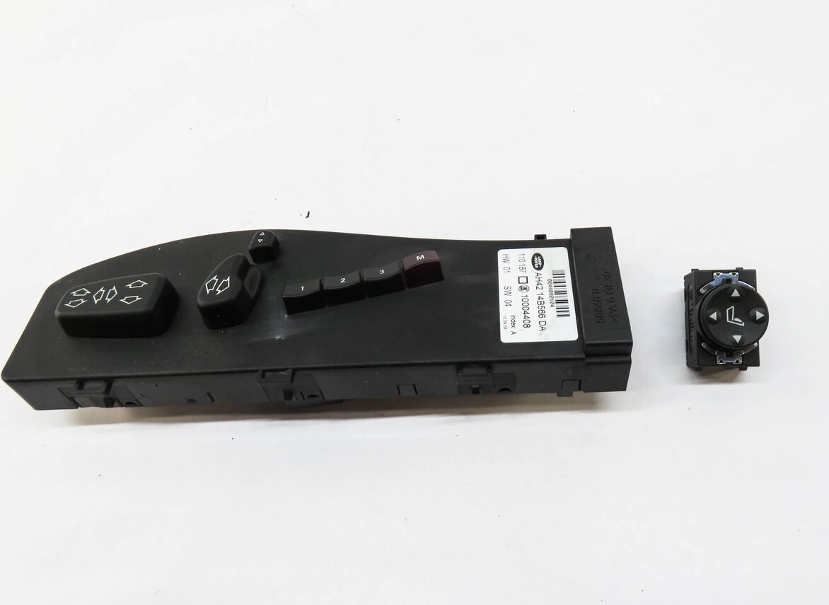 Thumbnail 2: 2010 RANGE ROVER (L322) LEFT FRONT DRIVER MEMORY SEAT ADJUSTMENT SWITCH BUTTON