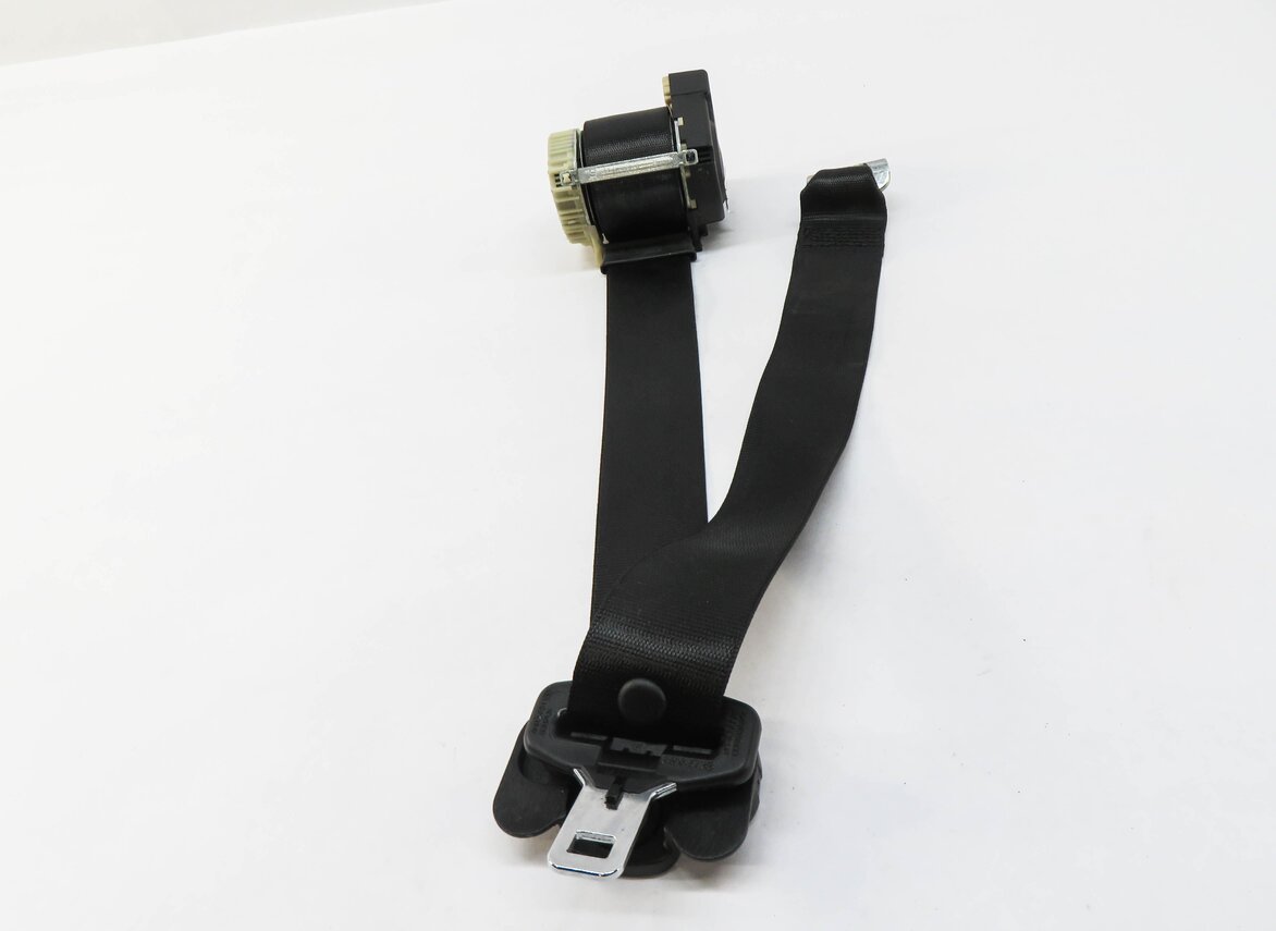 Thumbnail 2: 2010 RANGE ROVER (L322) REAR SEAT - RIGHT SEATBELT RETRACTOR (BLACK)