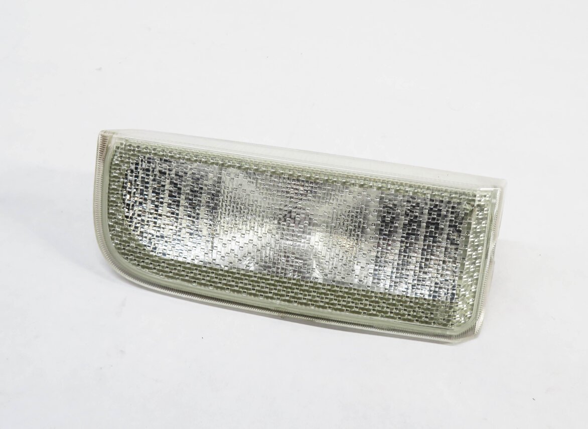 2010 RANGE ROVER (L322) RIGHT PASSENGER REAR REVERSE LIGHT LAMP