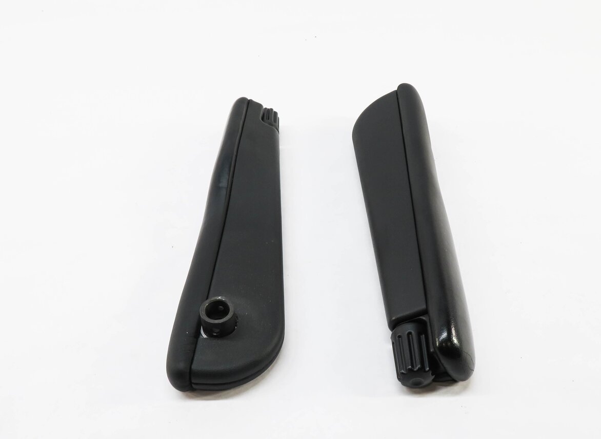 Thumbnail 3: 2010 RANGE ROVER (L322) FRONT LEFT & RIGHT SEAT ARMREST SET-2 (BLACK LEATHER)