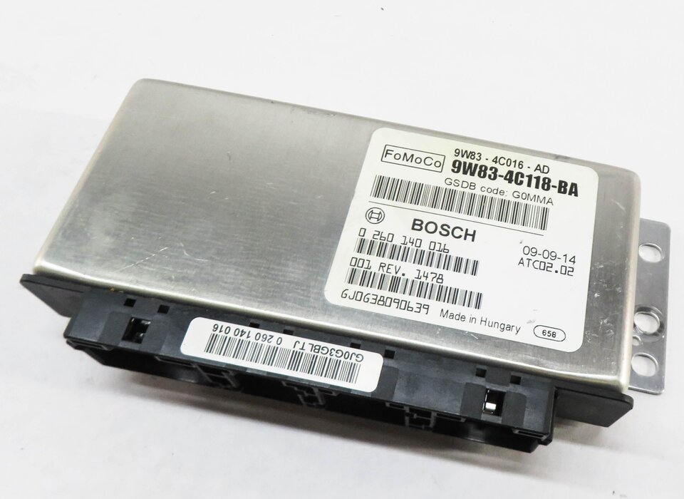 2010 RANGE ROVER (L322) REAR LOCKING DIFFERENTIAL CONTROL MODULE