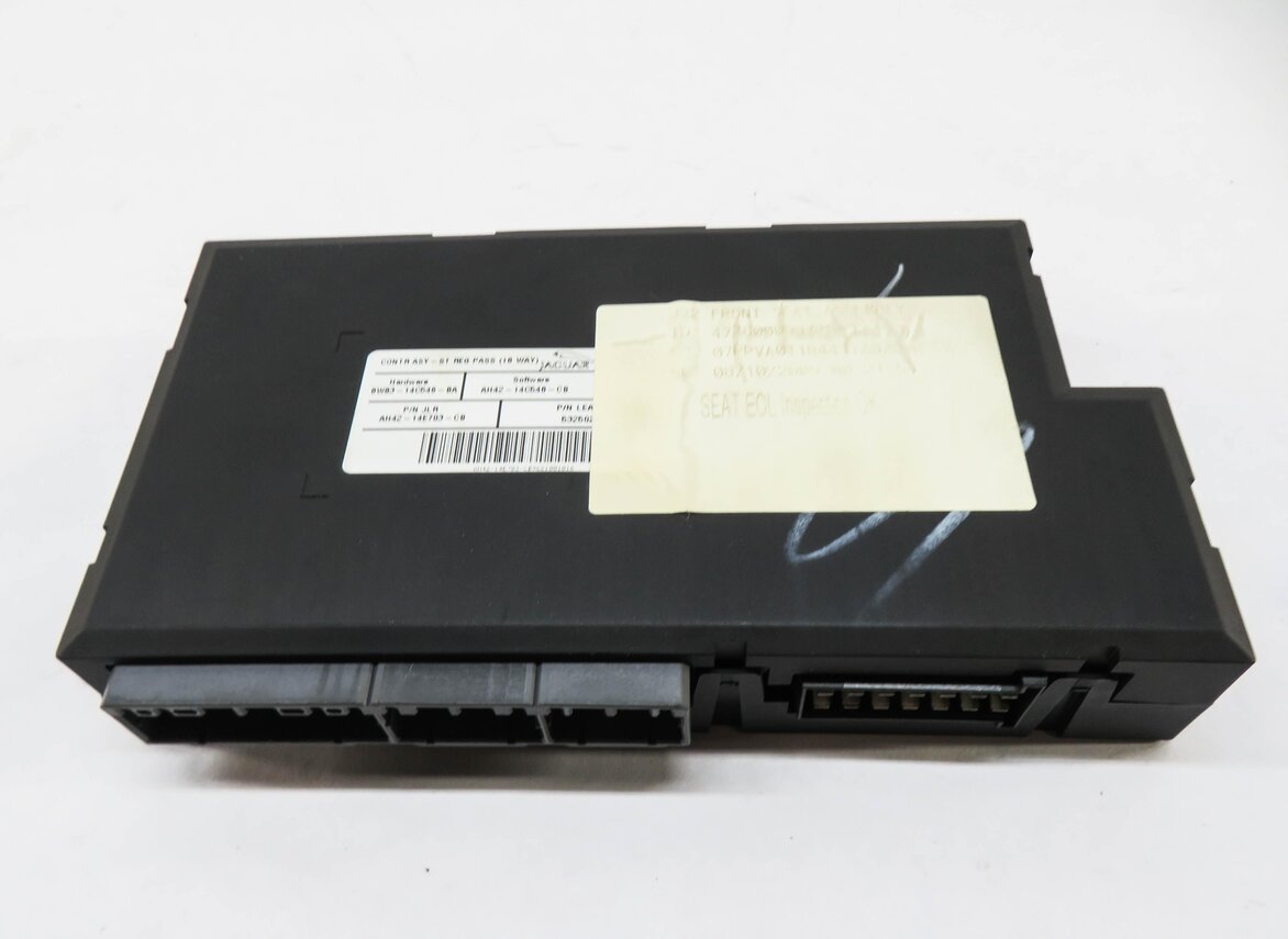 Thumbnail 2: 2010 RANGE ROVER (L322) RIGHT FRONT PASSENGER MEMORY SEAT CONTROL MODULE