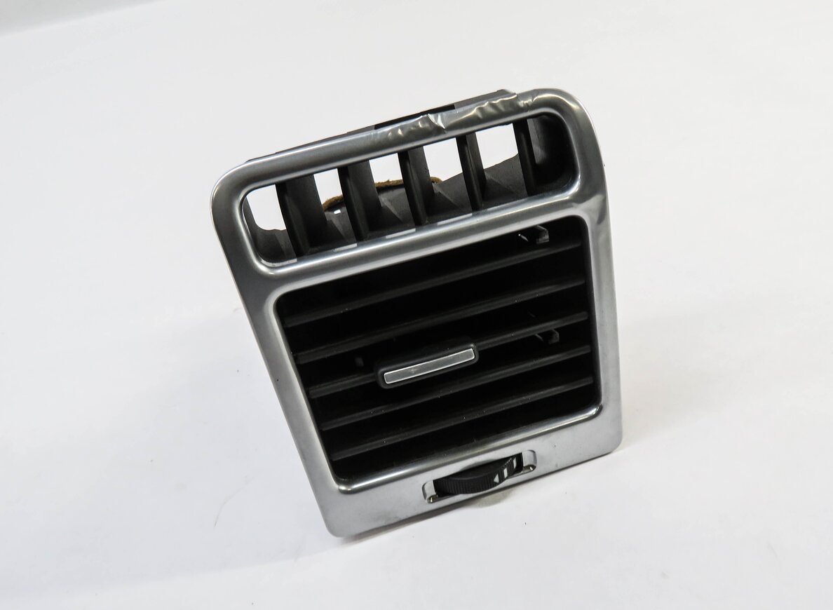 Thumbnail 2: 2010 RANGE ROVER (L322) LEFT FRONT DRIVER OUTER DASH HEATER A/C AIR VENT