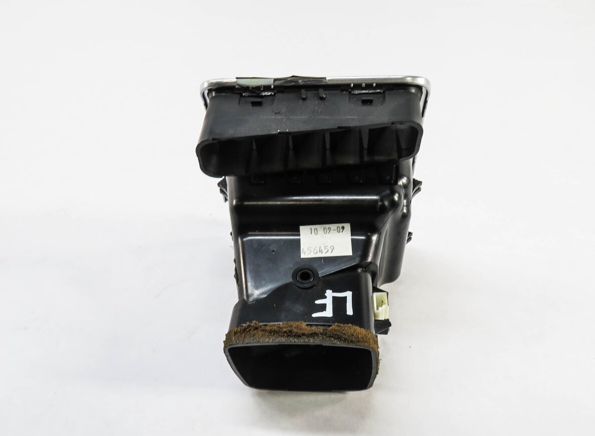 Thumbnail 4: 2010 RANGE ROVER (L322) LEFT FRONT DRIVER OUTER DASH HEATER A/C AIR VENT