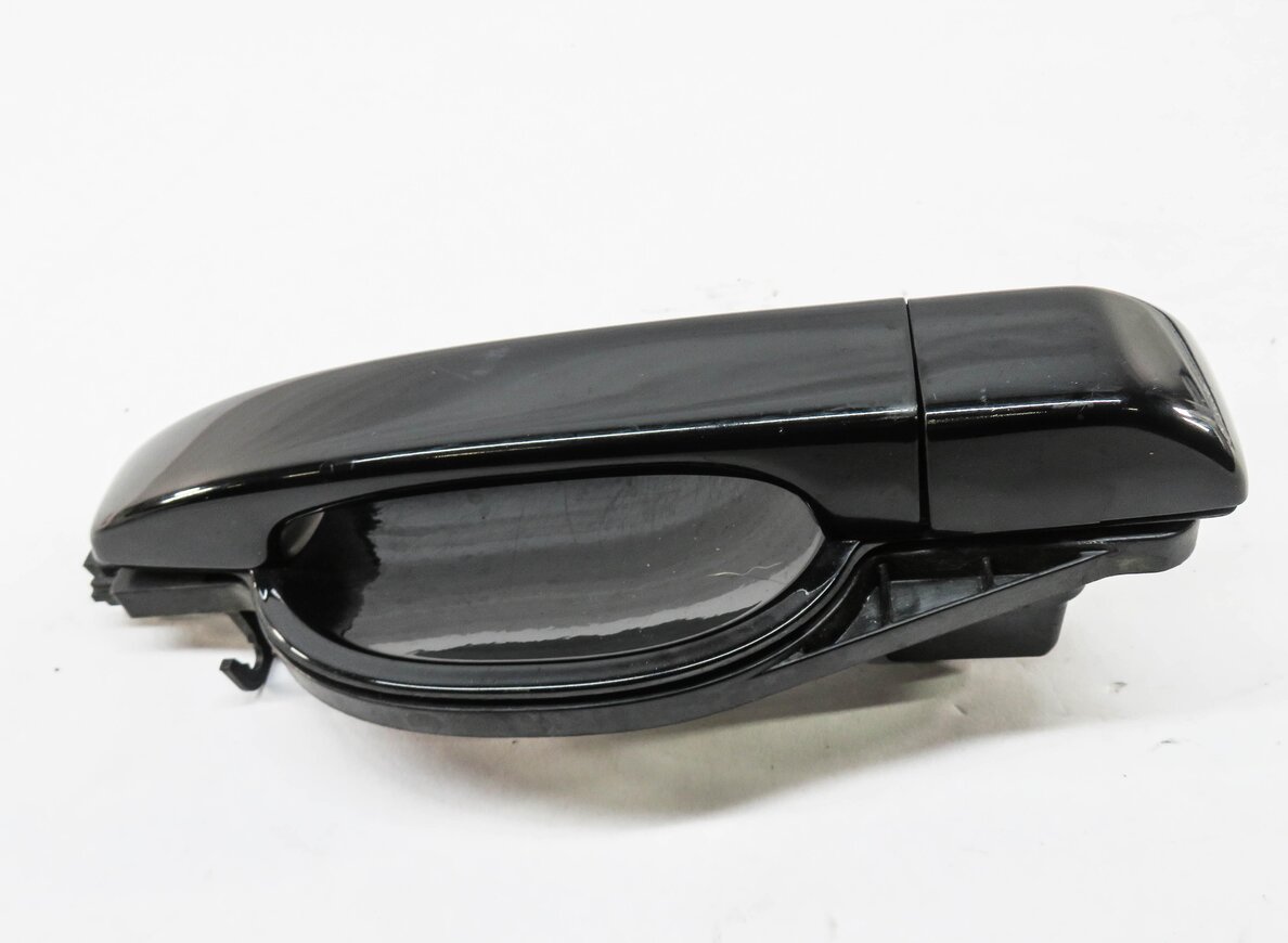 Thumbnail 2: 2010-2012 RANGE ROVER (L322) FRONT / REAR - PASSENGER DOOR HANDLE (BLACK 820)