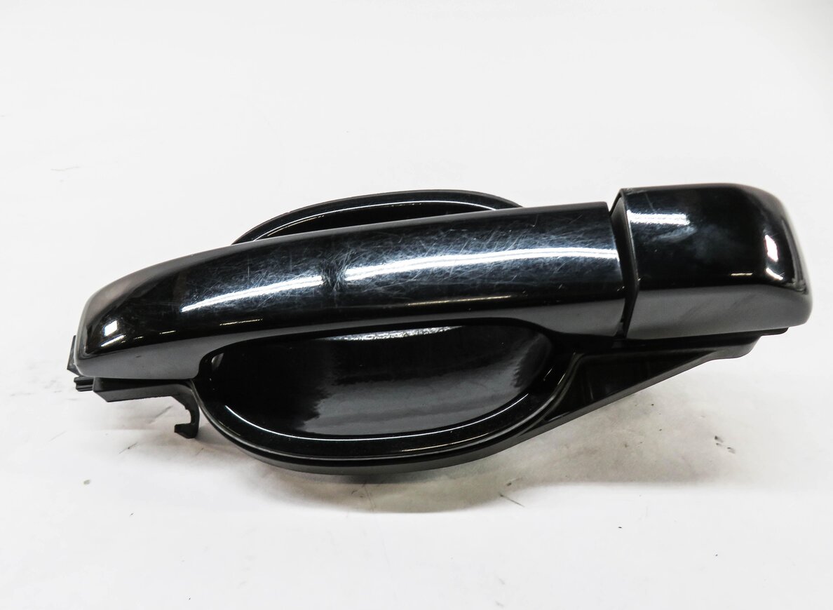 Thumbnail 2: 2010-2012 RANGE ROVER (L322) FRONT / REAR - PASSENGER DOOR HANDLE (BLACK 820)