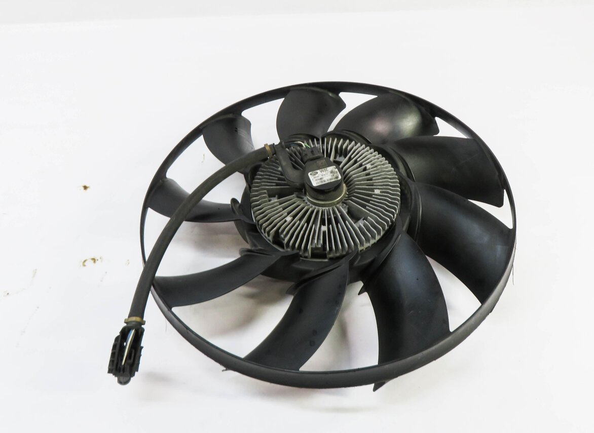 Thumbnail 2: 2010-2018 RANGE ROVER SPORT LR4 - 3.0L / 5.0L SUPERCHARGED ENGINE COOLING FAN