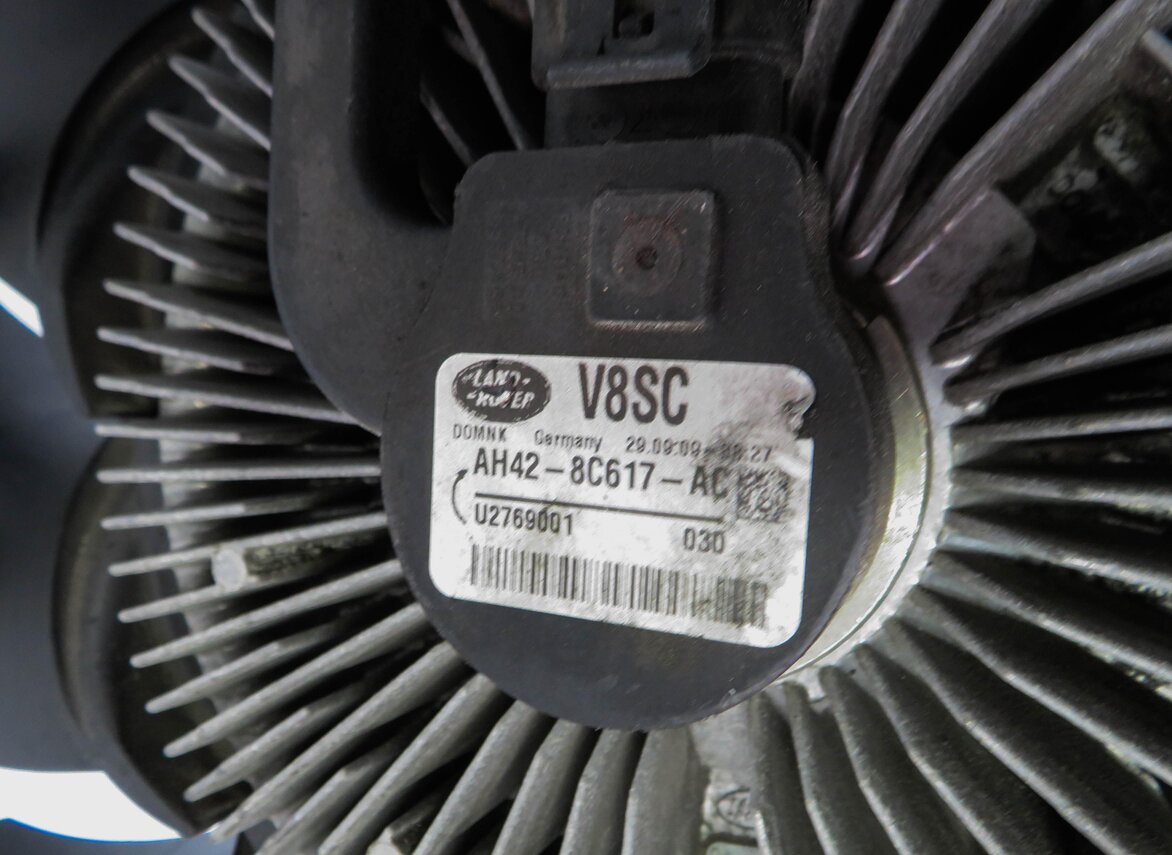 Thumbnail 6: 2010-2018 RANGE ROVER SPORT LR4 - 3.0L / 5.0L SUPERCHARGED ENGINE COOLING FAN