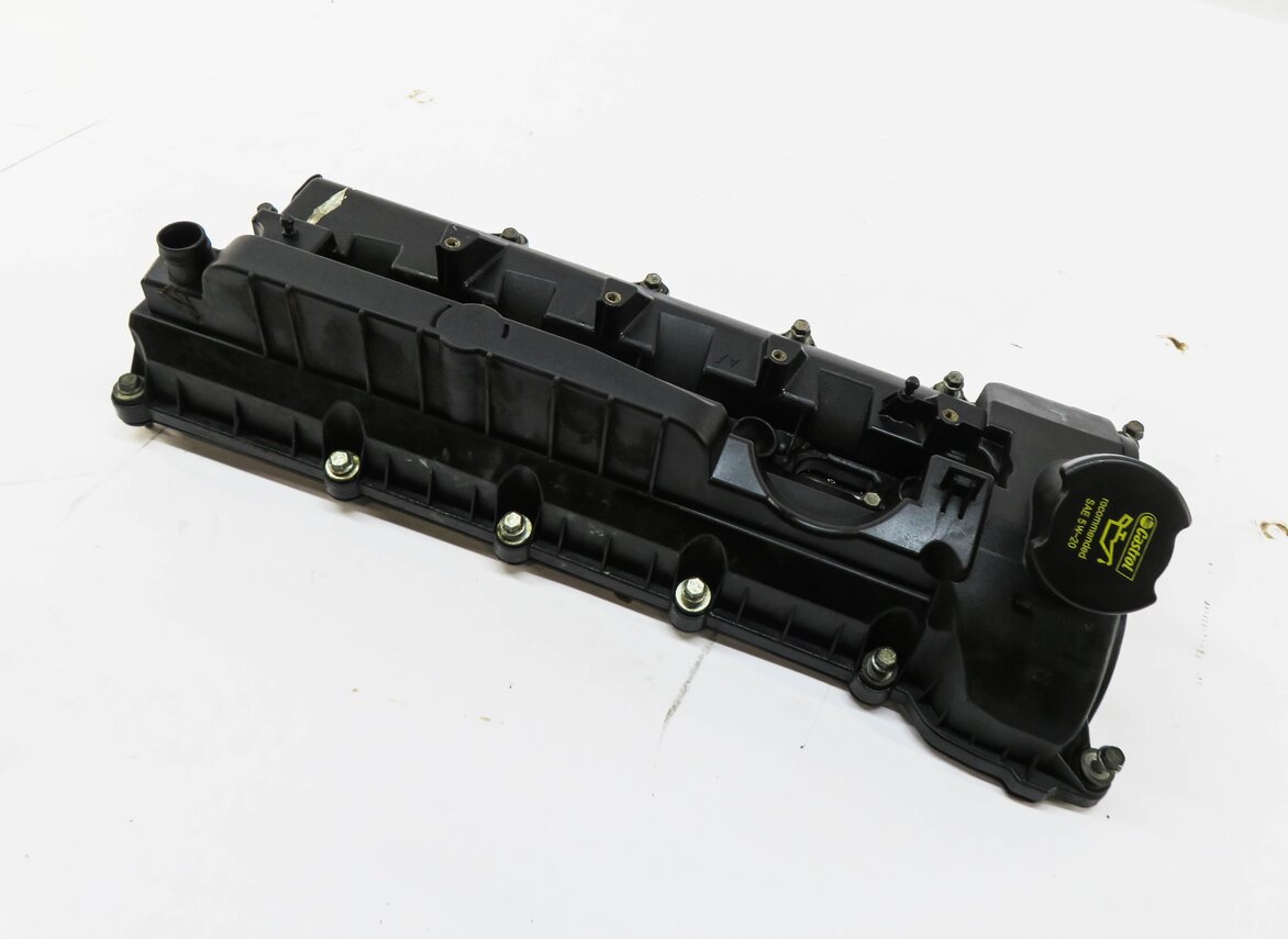 10-18 RANGE ROVER SPORT (L320 L322 L494 L405) 5.0L V8 - LEFT ENGINE VALVE COVER