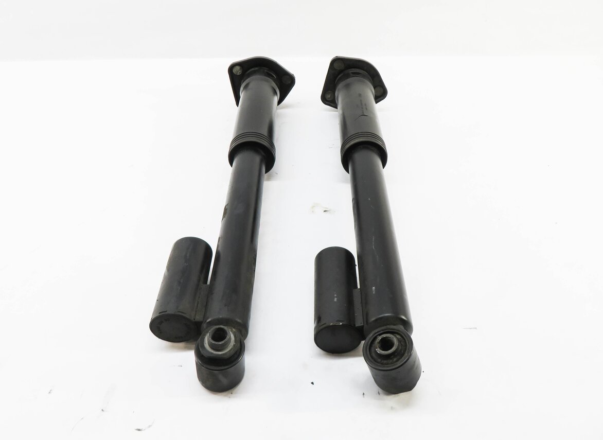 Thumbnail 2: 2010 RANGE ROVER (L322) REAR CVD DAMPING SUSPENSION SHOCK STRUT SET-2