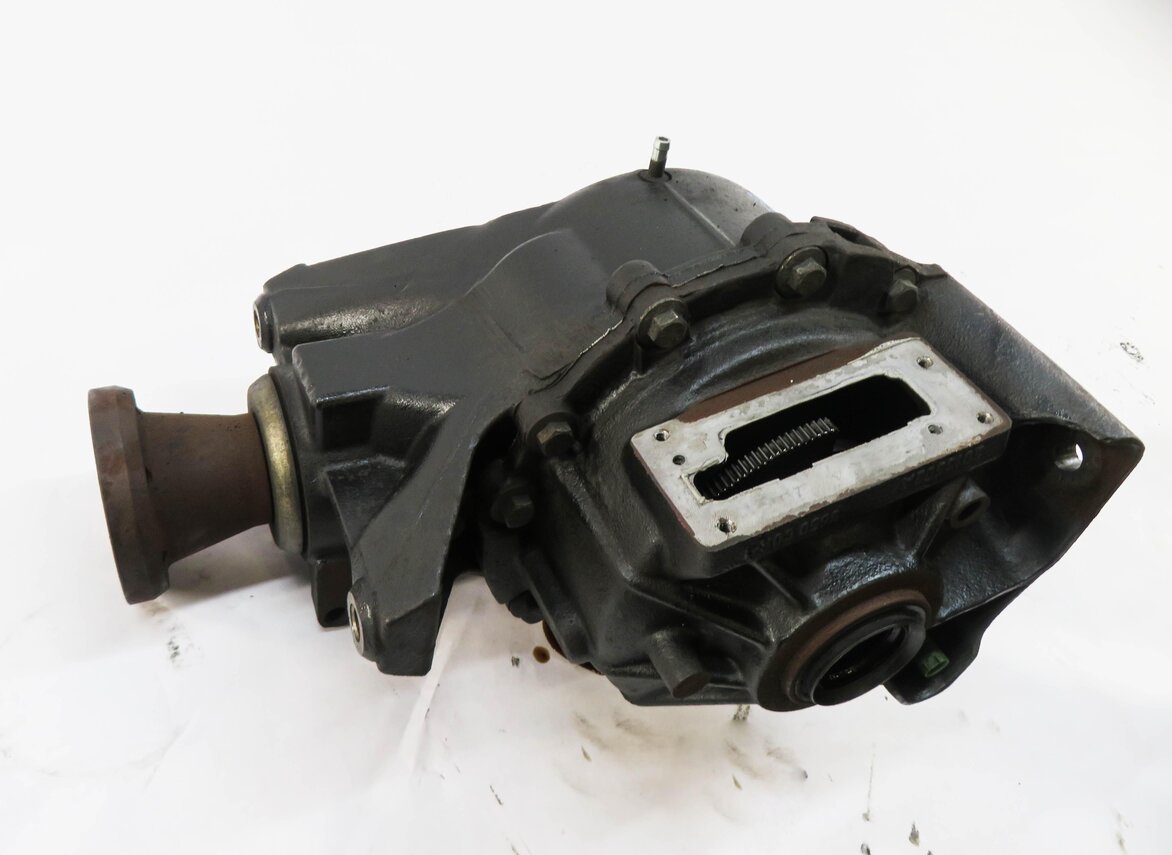 10-12 RANGE ROVER (L322) REAR LOCKING DIFFERENTIAL GEAR CARRIER w/o MOTOR (3.54)