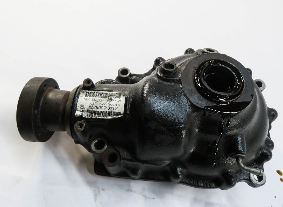 Thumbnail 4: 2010-2012 RANGE ROVER (L322) FRONT DIFFERENTIAL GEAR CARRIER (3.54 RATIO)
