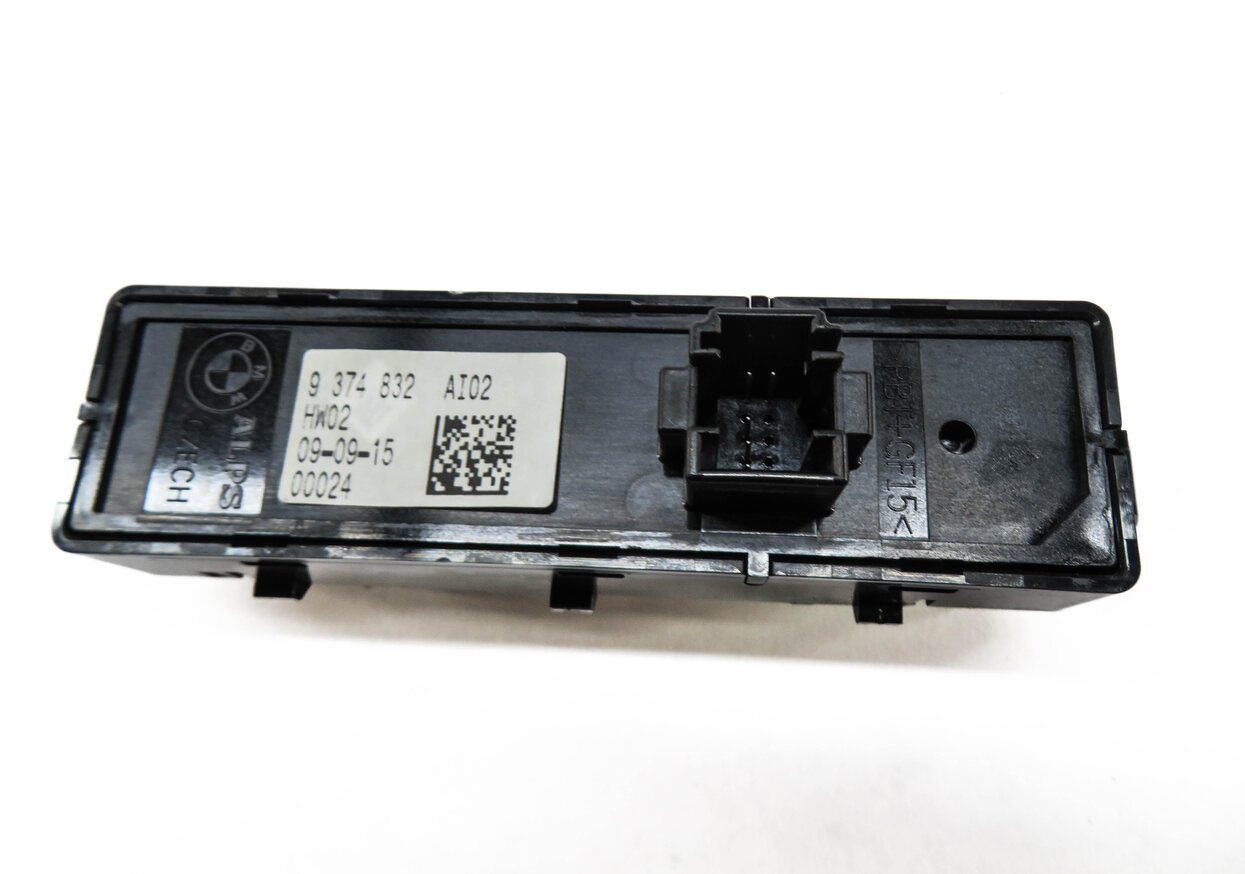Thumbnail 4: 2016 BMW X1 (F48) TRACTION CONTROL SPORT ECO SWITCH BUTTON