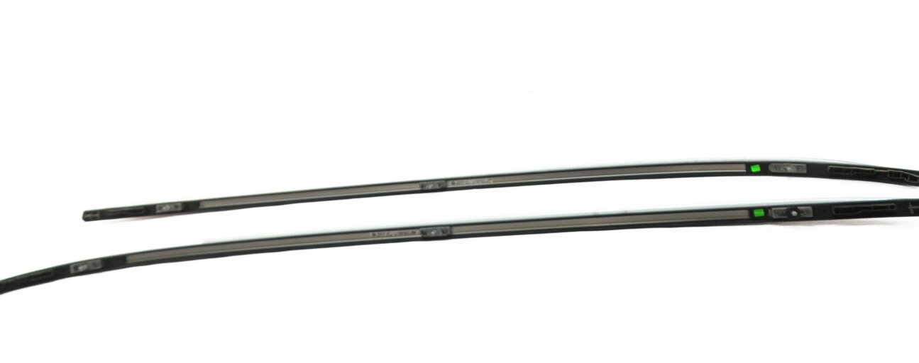 Thumbnail 3: 2016 BMW X1 (F48) LEFT & RIGHT ROOF RACK RAIL SET-2