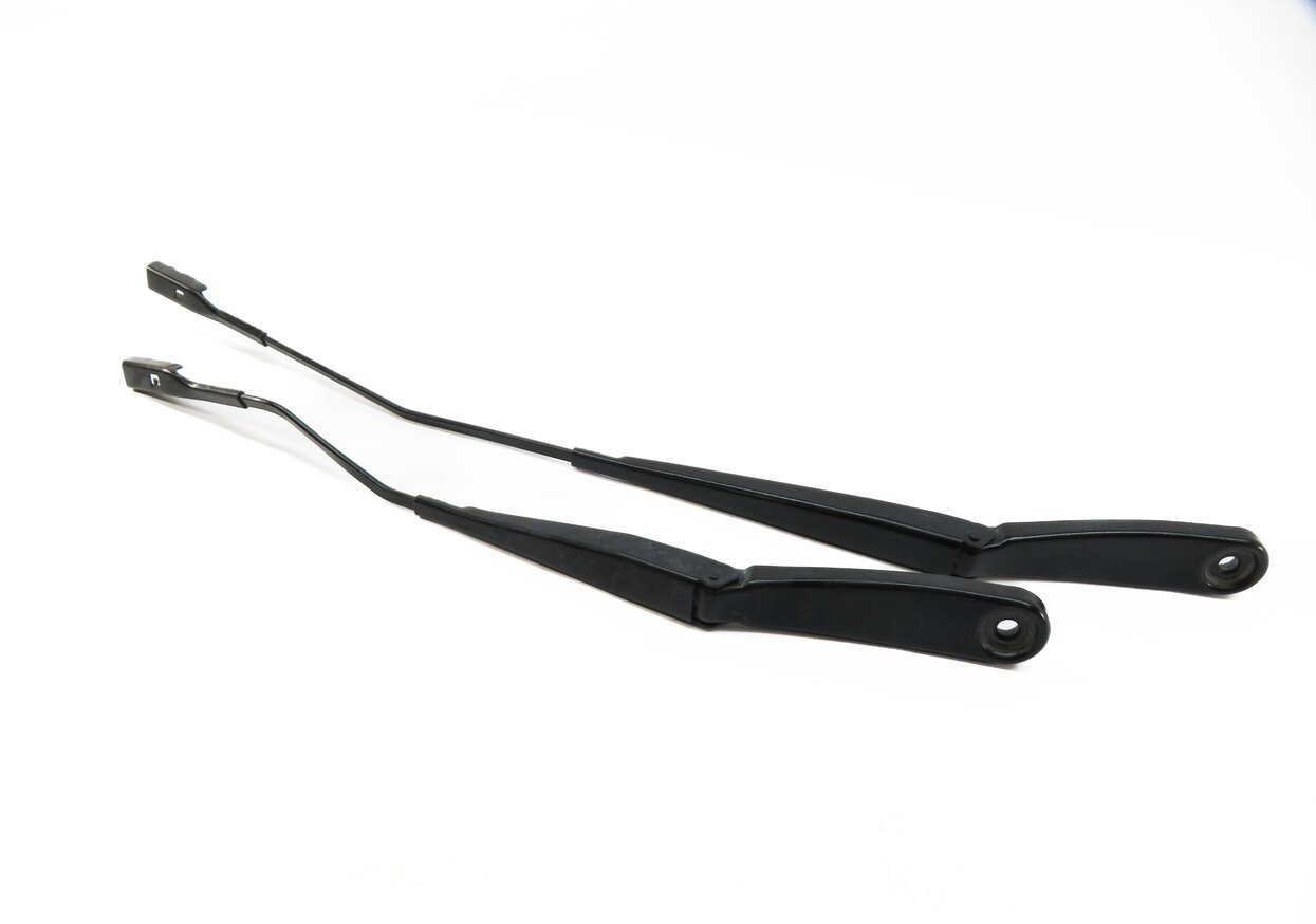 2016-2021 BMW X1 (F48) FRONT LEFT & RIGHT WINDSHIELD WIPER ARM SET-2