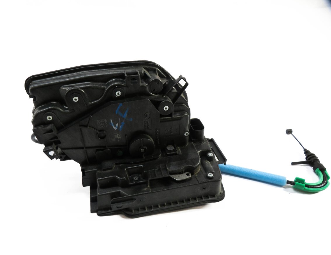 Thumbnail 2: 2014-2019 BMW I3 X1 X2 X5 X6 (F15 F16 F39 F48) LEFT FRONT DRIVER DOOR LOCK LATCH