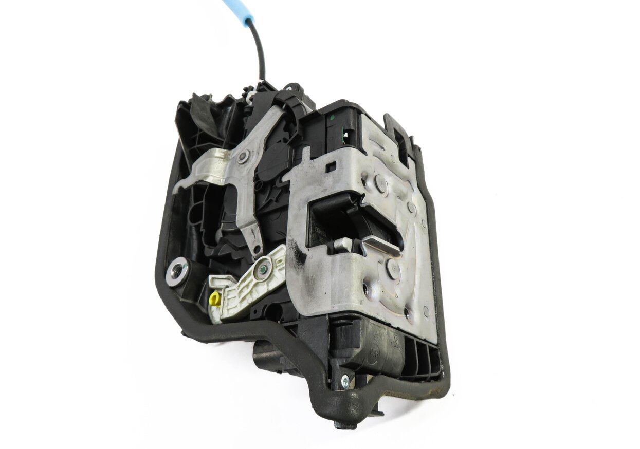 Thumbnail 3: 2014-2019 BMW I3 X1 X2 X5 X6 (F15 F16 F39 F48) LEFT FRONT DRIVER DOOR LOCK LATCH