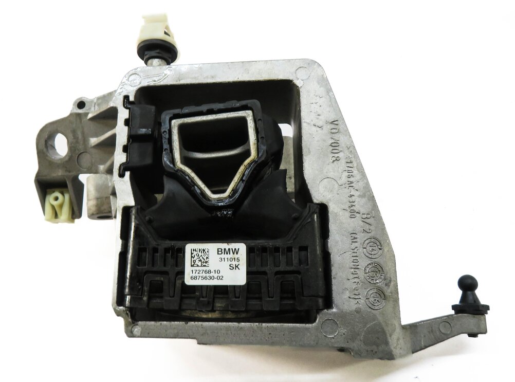 Thumbnail 4: 2016 BMW X1 (F48) 2.0L B46 TURBO ENGINE - LEFT MOTOR MOUNT BRACKET