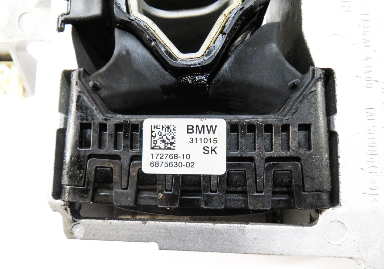 Thumbnail 5: 2016 BMW X1 (F48) 2.0L B46 TURBO ENGINE - LEFT MOTOR MOUNT BRACKET