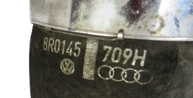 Thumbnail 4: 2011 AUDI Q5 (B8 8R) 2.0L CAEB TURBO ENGINE TURBOCHARGER AIR INTAKE HOSE PIPE
