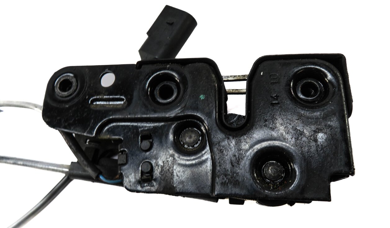 Thumbnail 4: 2011 AUDI Q5 (B8 8R) FRONT LOWER HOOD LOCK LATCH STRIKER
