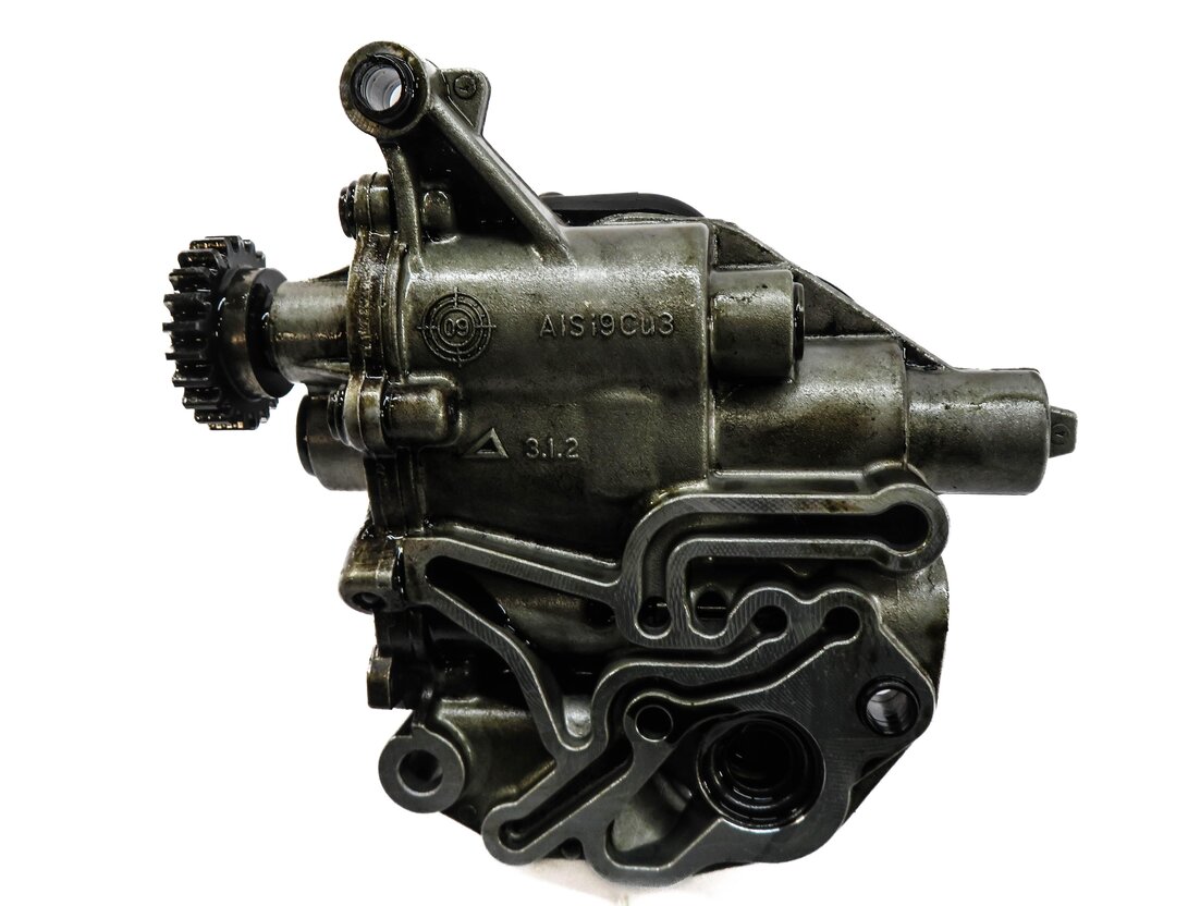 Thumbnail 4: 2011 AUDI Q5 (B8 8R) 2.0L CAEB TURBO ENGINE - OIL PUMP