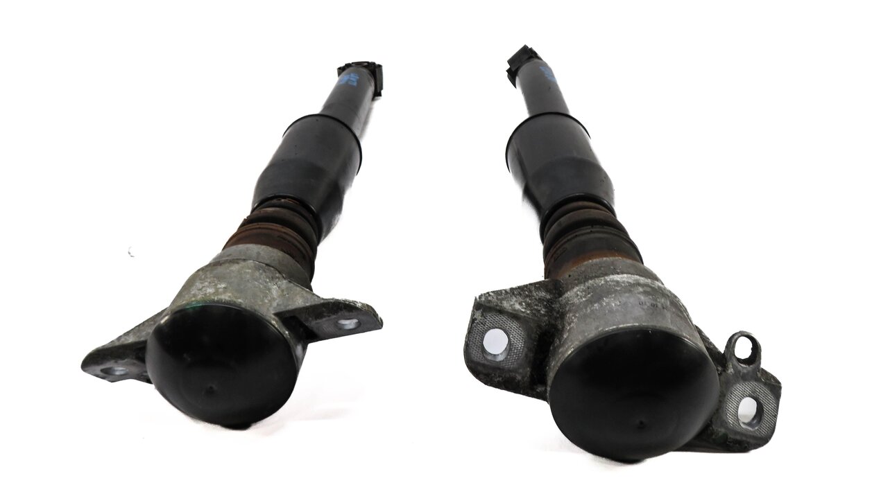Thumbnail 4: 2011 AUDI Q5 (B8 8R) LEFT & RIGHT REAR SUSPENSION SHOCK STRUT SET-2