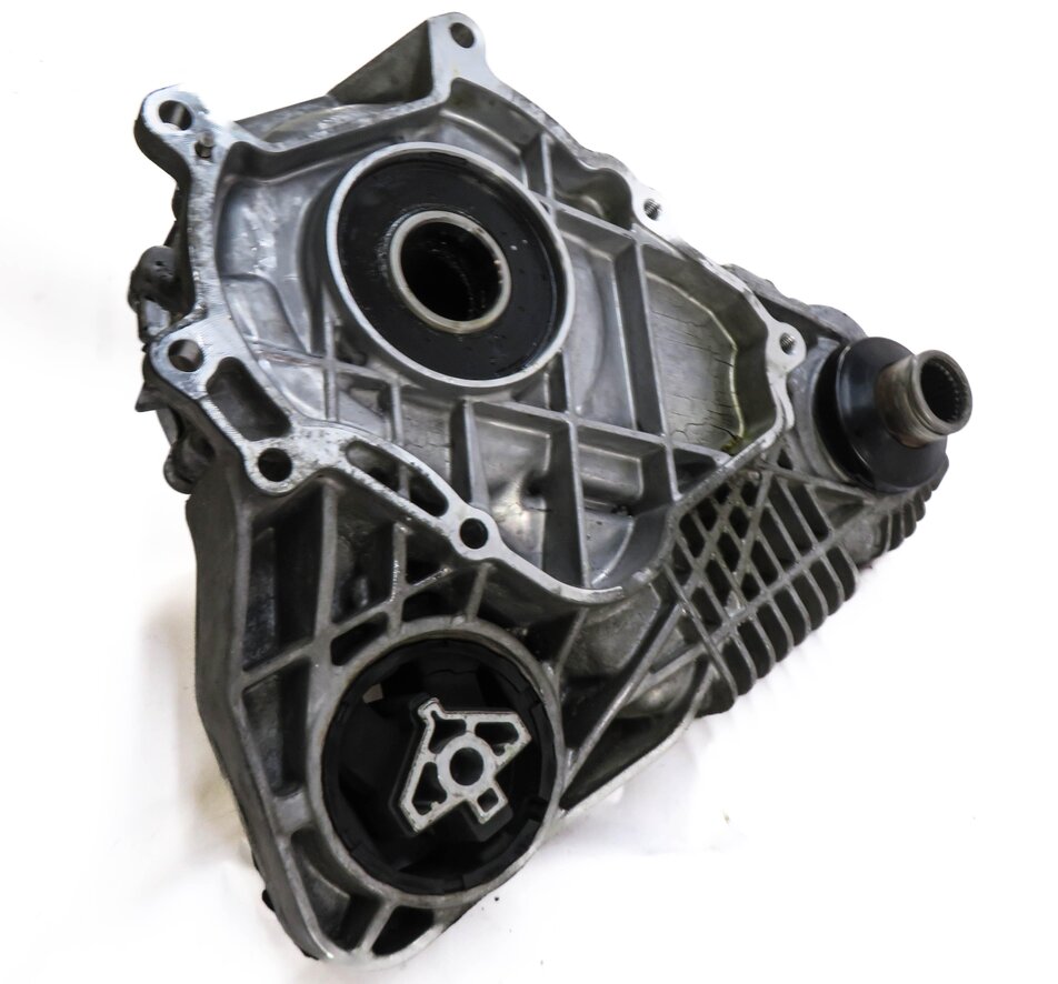 Thumbnail 4: 13-14 BMW X5 X6 (E70 E71) 3.0L N55 TURBO ENGINE - FRONT TRANSFER CASE w/o MOTOR