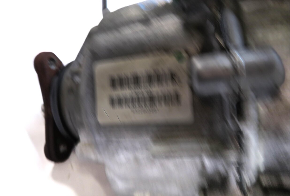 Thumbnail 5: 13-14 BMW X5 X6 (E70 E71) 3.0L N55 TURBO ENGINE - FRONT TRANSFER CASE w/o MOTOR