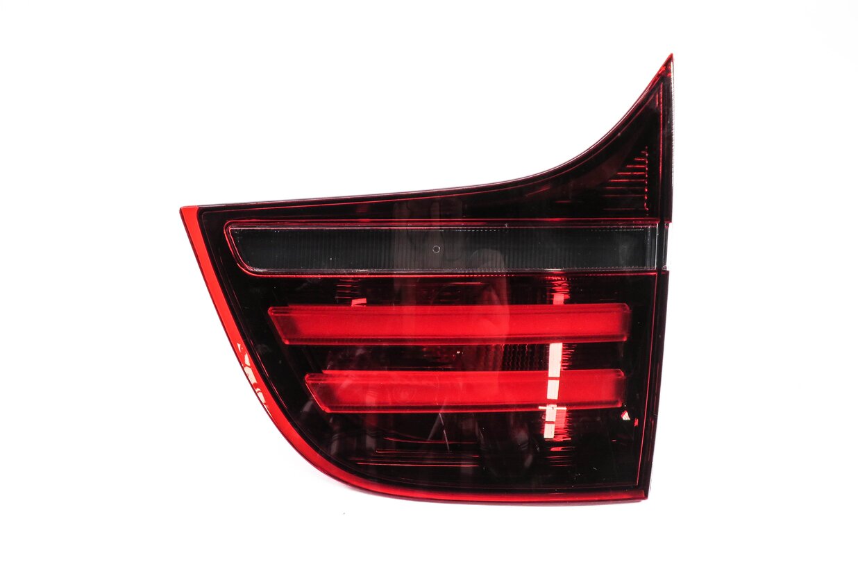 Thumbnail 3: 2013-2014 BMW X6 X6M (E71 E72) RIGHT PASSENGER INNER TAILLIGHT LIGHT LAMP