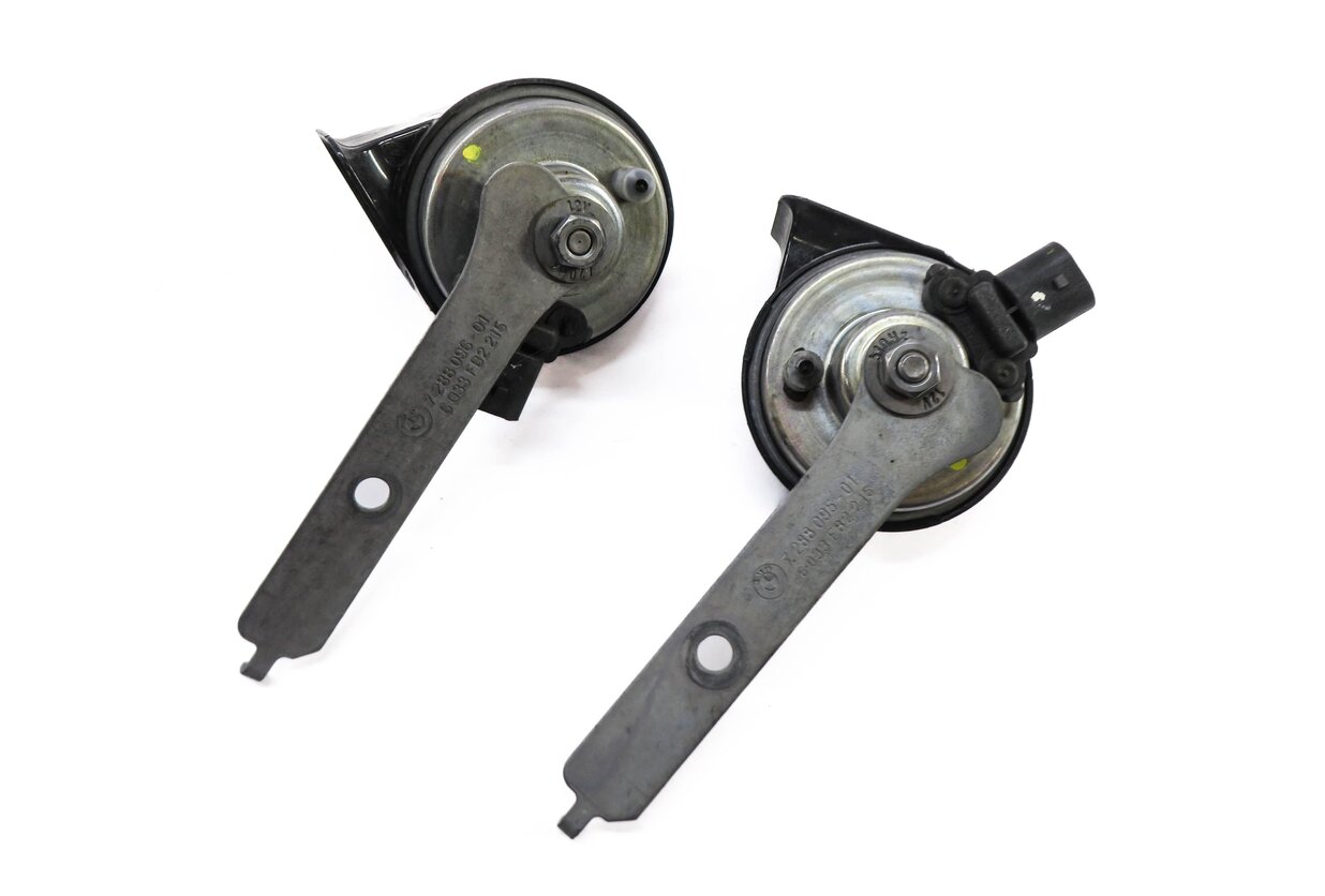 Thumbnail 3: 2010-2013 BMW X5 X6 (E70 E71) EMERGENCY HIGH & LOW TONE SAFETY HORN SET-2