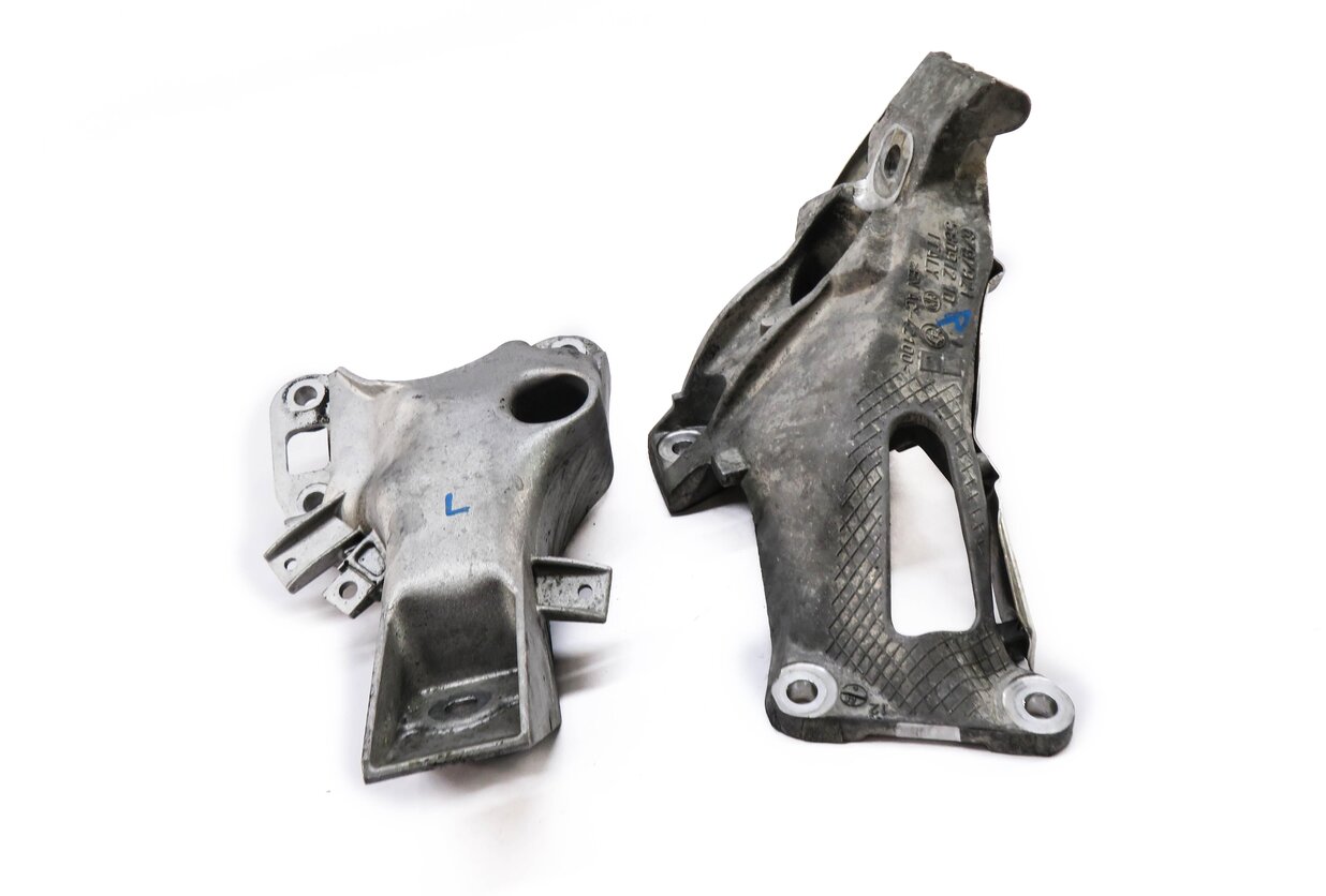 2013 BMW X6 (E71) 3.0L N55 TURBO ENGINE - LEFT & RIGHT MOTOR MOUNT BRACKET SET