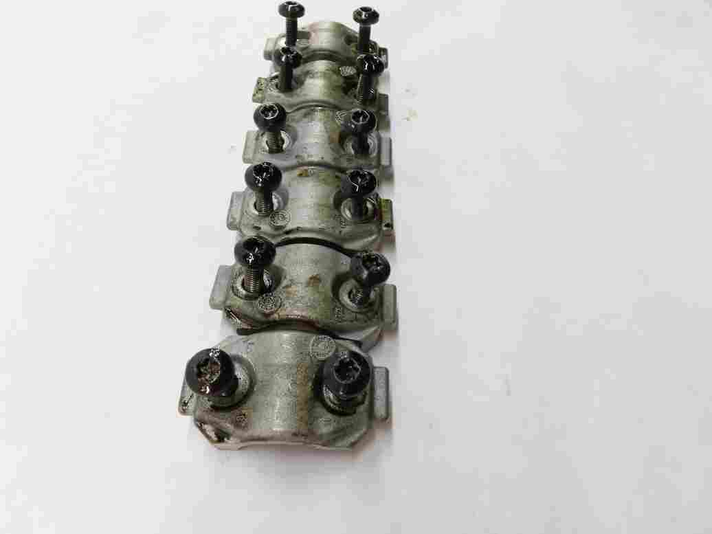 Thumbnail 3: 11-19 BMW 1 3 5 7 X1 X3 X5 X6 3.0L F30 N55 ECCENTRIC CAMSHAFT BEARING CAP SET