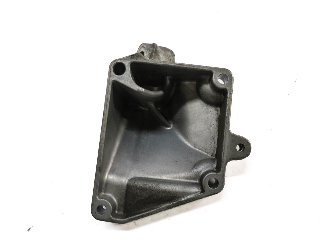 Thumbnail 3: 2008 MERCEDES GL450 (X164) 4.6L M273 ENGINE - RIGHT MOTOR MOUNT BRACKET