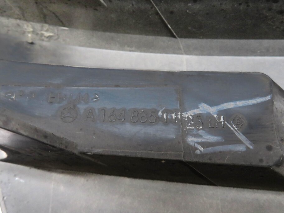Thumbnail 4: 2008 MERCEDES GL450 (X164) LEFT FRONT DRIVER LOWER FOGLIGHT GRILLE TRIM