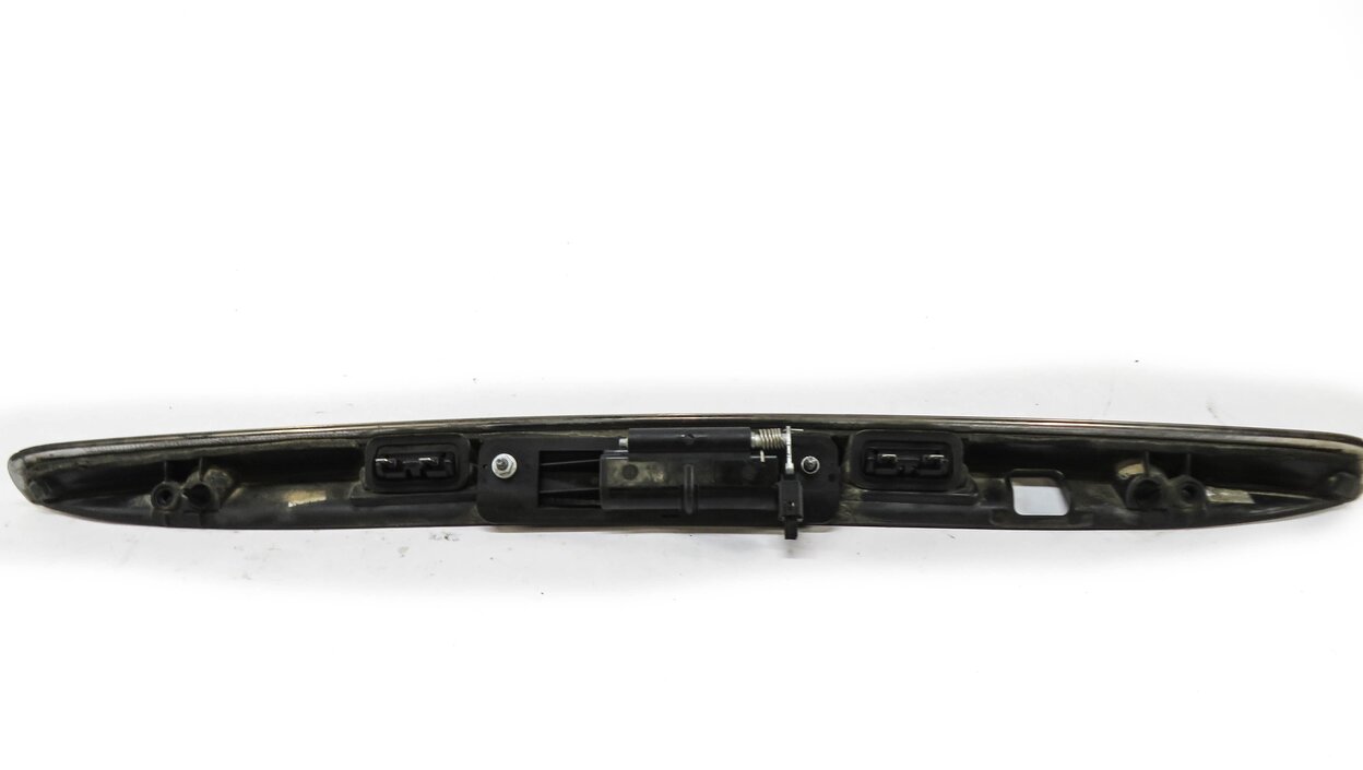 Thumbnail 4: 2008 MERCEDES GL450 (X164) REAR TRUNK HANDLE LICENSE PLATE LIGHT PANEL