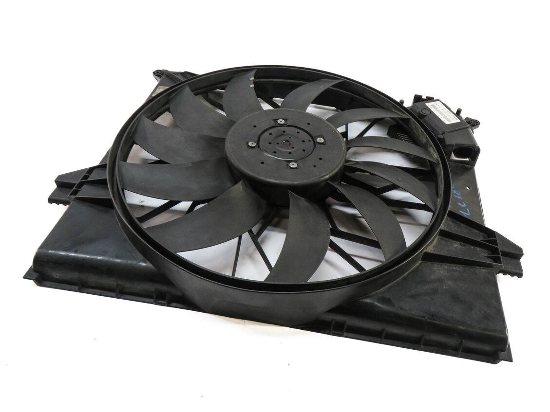 07-12 MERCEDES GL350 GL450 GL550 ML320 ML350 ML550 (X164 W164 W251) COOLING FAN
