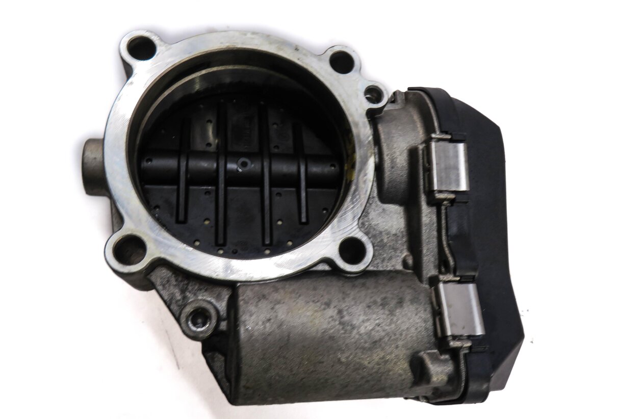Thumbnail 4: 09-17 AUDI A4 A5 S5 S6 S7 S8 Q5 SQ5 (B8 8K 8T 8R C7) 3.0L / 3.2L - THROTTLE BODY